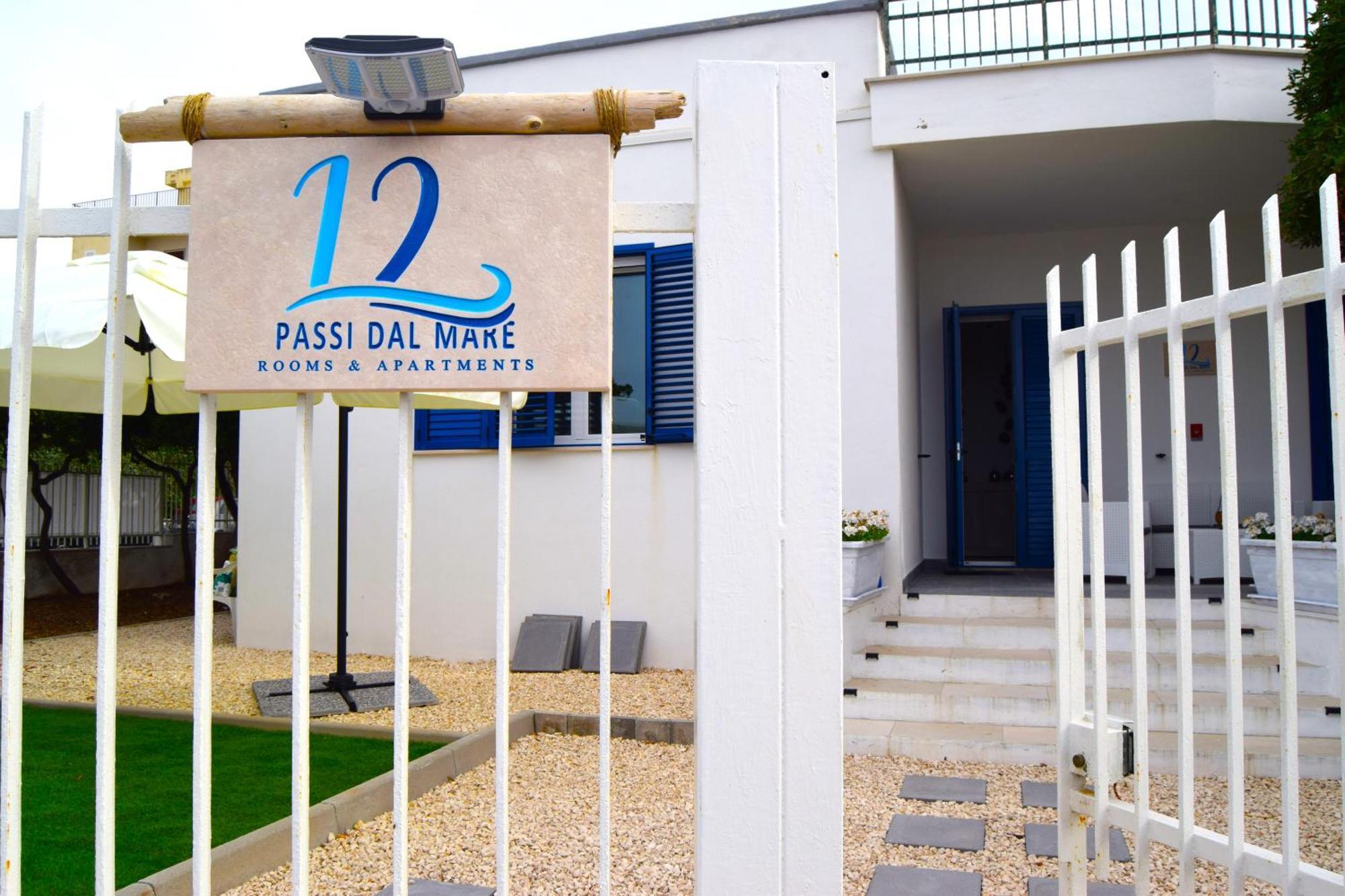 Hotel 12 Passi Dal Mare Bari Exterior foto